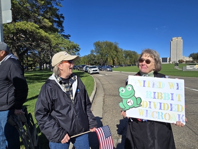 ‘I love America:’ Thousands join No Kings rallies in 11 North Dakota cities