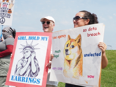 Thousands turn out for Arkansas ‘No Kings’ protests