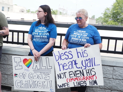 Thousands turn out for Arkansas ‘No Kings’ protests