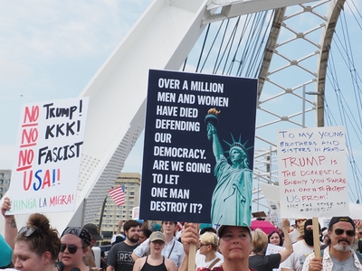 Thousands turn out for Arkansas ‘No Kings’ protests