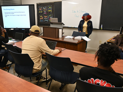 ‘It’s just convenient for me’: New Hinds Community College program topples barriers to higher education&nbsp;&nbsp;