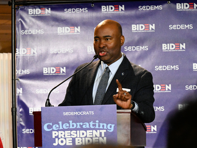 Biden reminisces on 2020 SC primary win at Columbia fundraiser: ‘You never gave up on me’