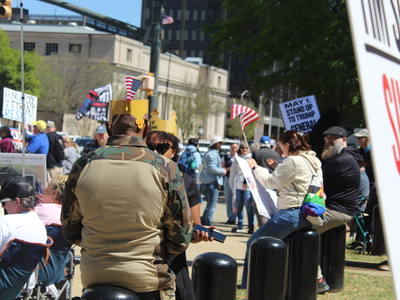 At SC’s No Kings protest, more than 1,000 protesters urged to do more to make political change