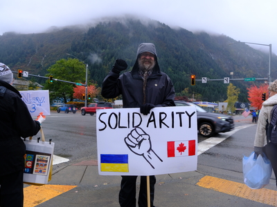 Alaskans join nationwide No Kings rally focused on getting out the vote