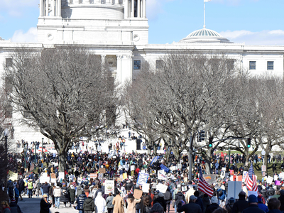 No Kings protest crowd at RI State House estimated as high as 20,000