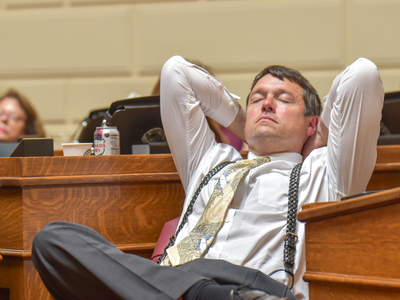 Rhode Island lawmakers move at lightning speed on last night of session