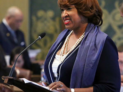 While you were sleeping: GOP-led House narrowly passes watered-down A-F school grading bill