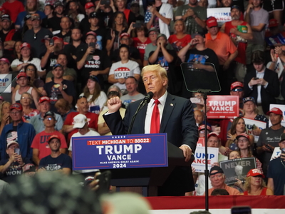 Trump and Vance talk RNC, assassination attempt and manufacturing at Grand Rapids rally