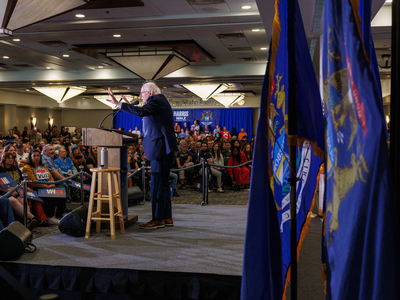 In Saginaw, Sanders decries &lsquo;war&rsquo; against working class, calls Trump a &lsquo;pathological liar&rsquo;