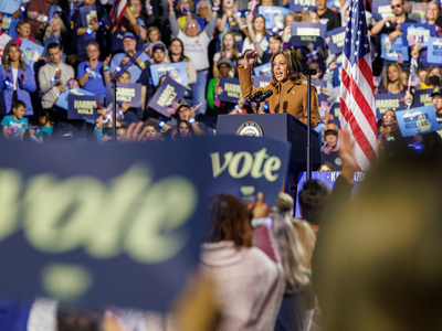 Michelle Obama warns against casting protest votes, says women would be the &lsquo;collateral damage&rsquo;