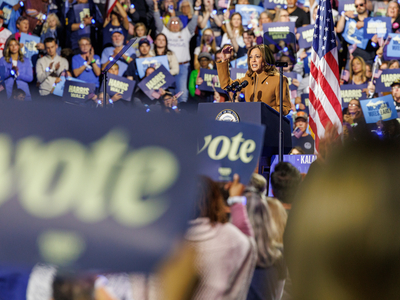Michelle Obama warns against casting protest votes, says women would be the &lsquo;collateral damage&rsquo;