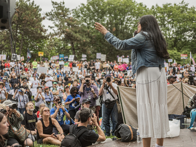 ‘Down with deportations!’ shouted by thousands at Detroit’s Clark Park amid minor confrontations