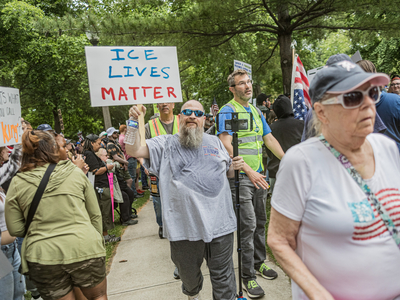 ‘Down with deportations!’ shouted by thousands at Detroit’s Clark Park amid minor confrontations