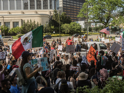 ‘Down with deportations!’ shouted by thousands at Detroit’s Clark Park amid minor confrontations