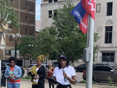 Weather can’t hold back Juneteenth celebration in Lansing