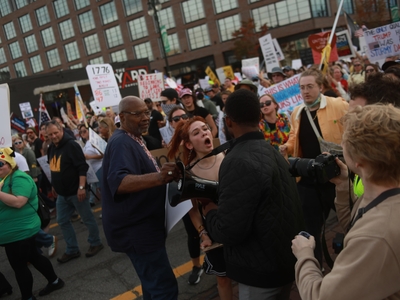 Demonstrators amplify growing fear of Trump autocracy during Michigan-wide No Kings rallies
