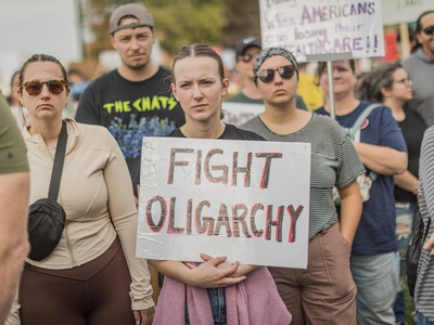 Detroit to Trump: ‘No Troops, No Kings’ — Thousands march for democracy and civil rights
