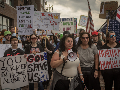 Detroit to Trump: ‘No Troops, No Kings’ — Thousands march for democracy and civil rights