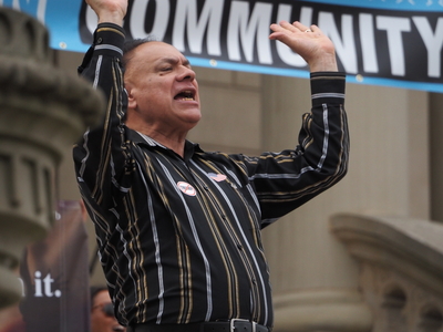 Demonstrators amplify growing fear of Trump autocracy during Michigan-wide No Kings rallies