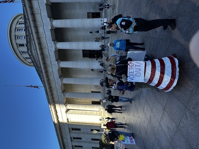 Thousands gather at ‘No Kings’ rallies across Central Ohio urging early voting