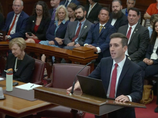 Justices question both sides in down-to-the-wire redistricting arguments
