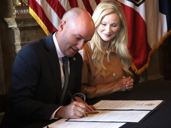 Gov. Cox signs executive order aligning Utah with Trump’s addiction recovery initiative