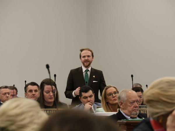 Kentucky House advances bill protecting gun industry from lawsuits