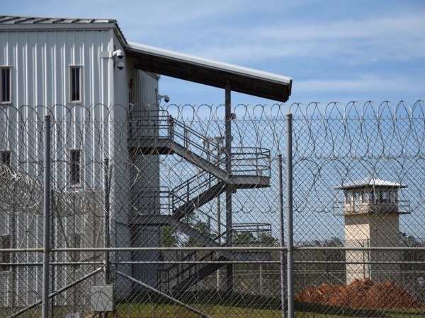 Controversies follow new Alabama Department of Corrections healthcare provider