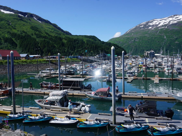 State lawmakers approve Alaska Railroad land sale to port town of Whittier