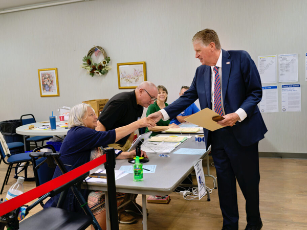 Will Democratic challengers have the upper hand on Primary Day? Voters head to the polls to decide.