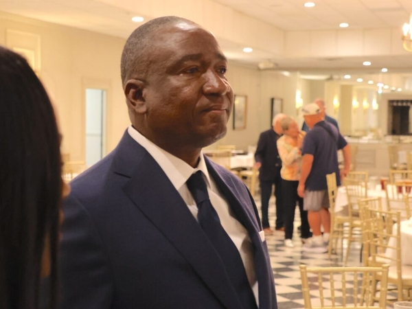 Drawn out of congressional district, Cleo Fields will seek old La. Senate seat
