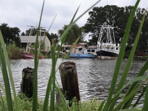 Terrebonne tackles removal of hundreds of sunken boats from its bayous