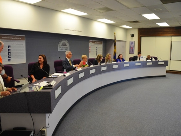 Kotek vetoes bill changing Oregon public meetings law criticized by journalists, ethics officials