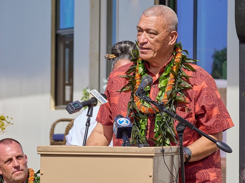 Mayor Richard Bissen said he and others were surprised that the Board of Land and Natural Resources is considering granting a 30-year water license for up to 85 million gallons per day that would come from East Maui streams and be diverted to Central and Upcountry Maui. (David Croxford/Civil Beat/2024)