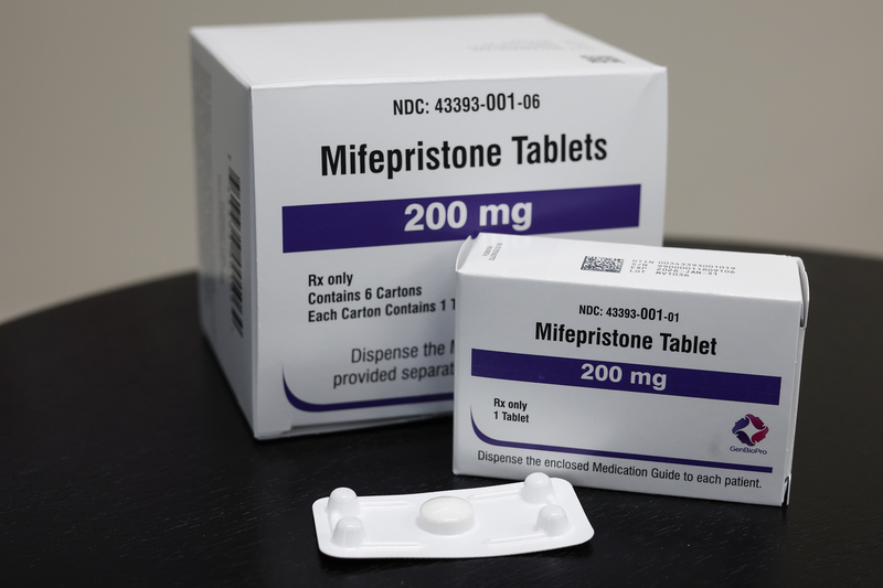 The U.S. Department of Justice is asking a federal court in Missouri to halt or dismiss an abortion medication lawsuit. Anti-abortion lobbyists are trying to convince the Trump administration that ignoring the movement’s demands to restrict the medication nationwide could hurt the GOP’s midterm prospects. (Photo by Anna Moneymaker/Getty Images)