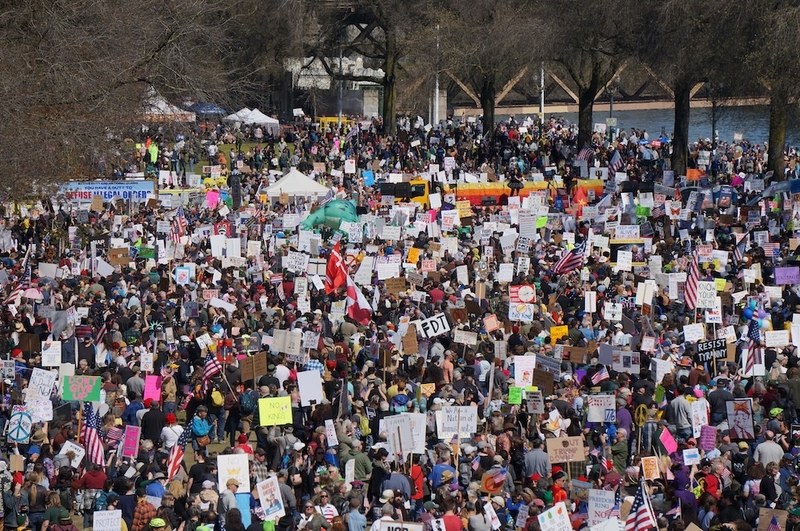 Demonstrators fill Tom McCall Waterfront Park in Portland about one hour into Oregon’s largest No Kings protest on Saturday, March 28, 2026. (Photo by Alex Baumhardt/Oregon Capital Chronicle)