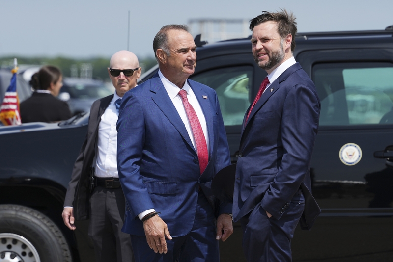 Missouri Governor Mike Kehoe, left, welcomes U.S. Vice President JD Vance as he arrives at Kansas City International Airport, May 18, 2026 in Kansas City, Missouri. Vance on his visit pitched voters on keeping Republicans in Congress. (Photo by Eric Lee-Pool/Getty Images)