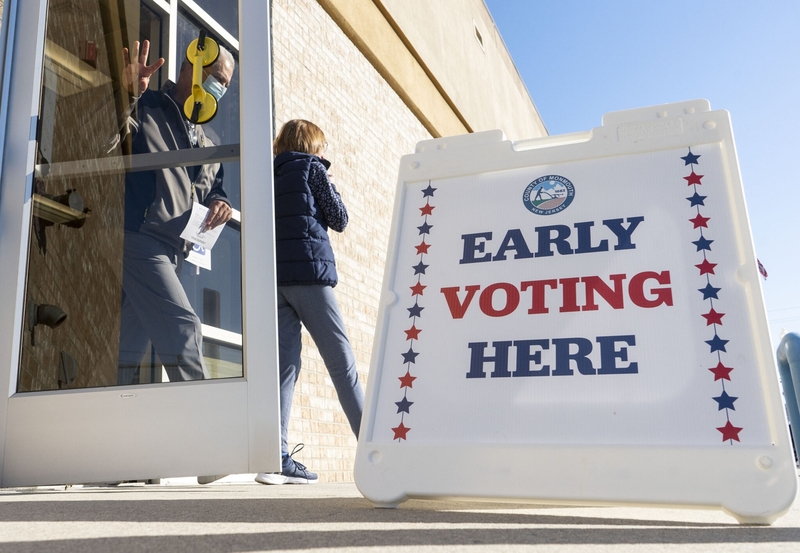 New Jersey recently found 6,600 noncitizens on its voter rolls in 2023 and 2024, because of a software problem with the state Motor Vehicle Commission automatic voter registration system. (Photo byDaniella Heminghaus/New Jersey Monitor)