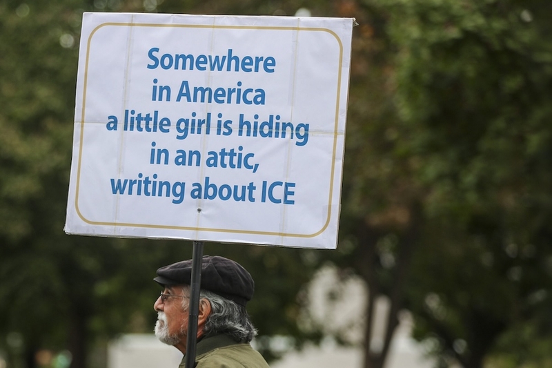 Harvey Barry, 77, of Tewksbury, protests President Donald Trump’s immigration policies during the No Kings day of action in Somerville, New Jersey, on Saturday, Oct. 17, 2026. (Photo by Dana DiFilippo/New Jersey Monitor)