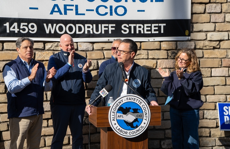 Pennsylvania Gov. Josh Shapiro, a Democrat seeking reelection, rallies local Allegheny County and state Democrats on Saturday, Oct. 17, 2026. (Photo by Ashley Murray/States Newsroom)