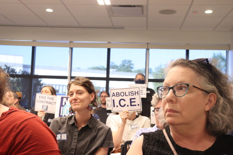 Lawmakers pave way for Maine jails to have discretion over holding immigration detainees