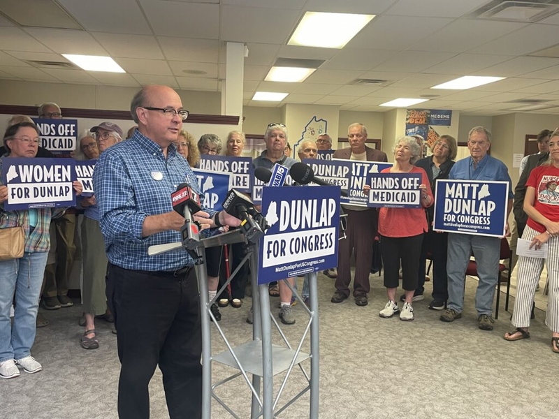 Dunlap proposes four debates against LePage