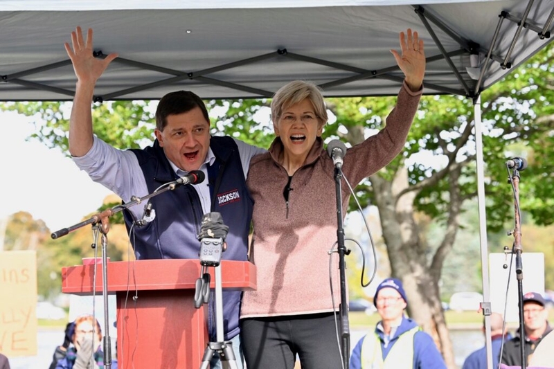 On No Kings day of action, Elizabeth Warren rallies for Jackson in Portland