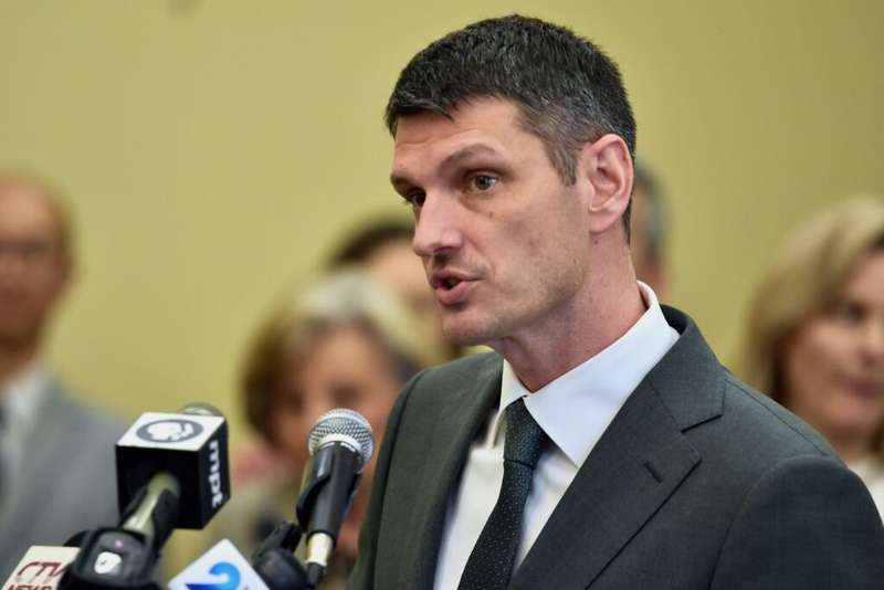 Crosby out, Collins in, a Muslim Caucus forms and Nkongolo reflects on Lincoln, in political notes