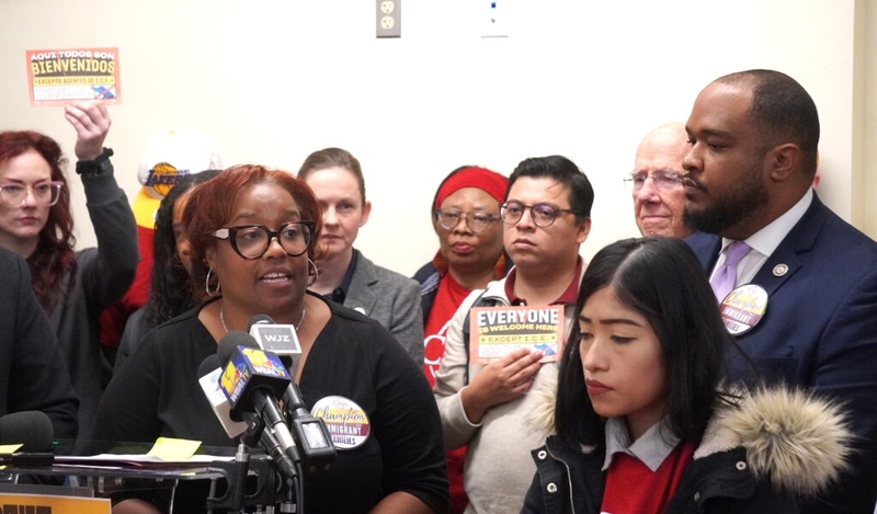 Billl to ban local police cooperation with ICE to return, with important new support