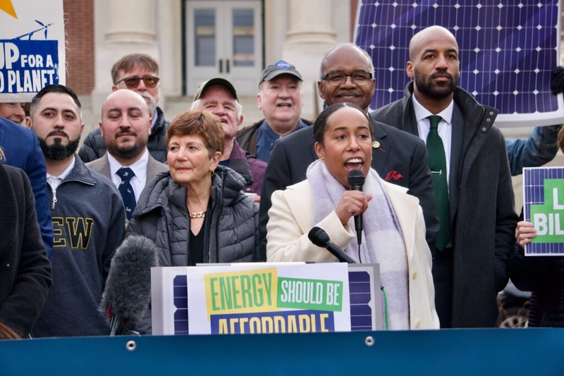 Climate groups, caught by surprise last year, fight to protect Maryland energy fund in 2026