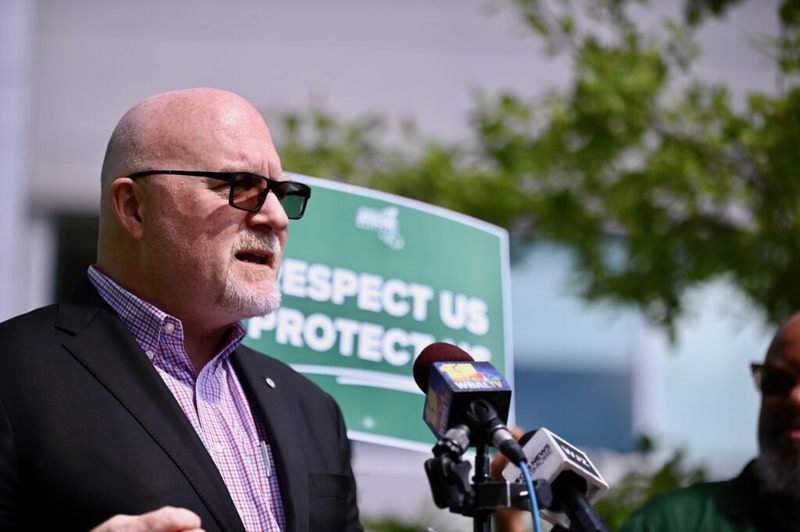 State employee union decries pay, staffing in new report