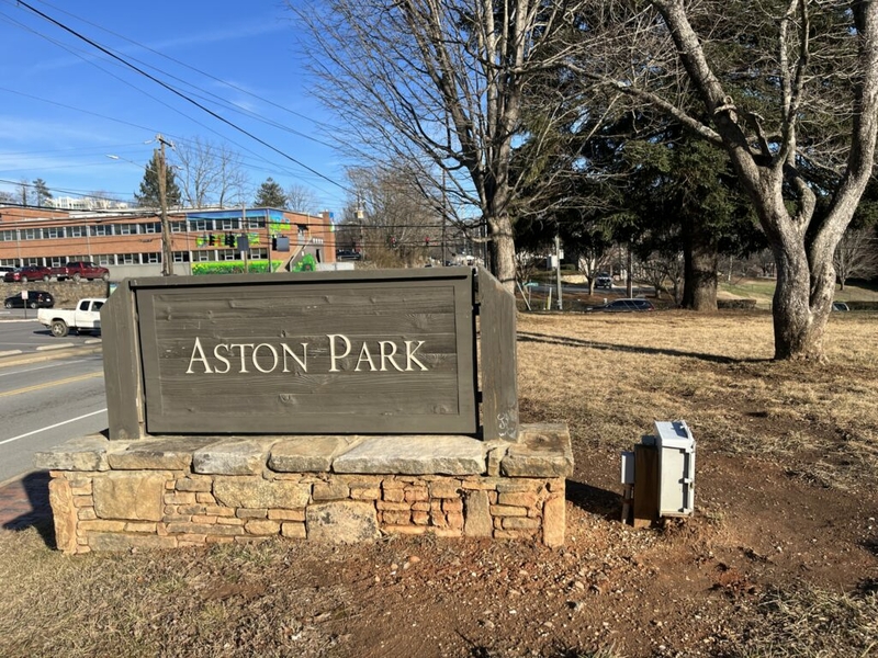 Judge keeps lawsuit alive for police protestors banned from Asheville parks