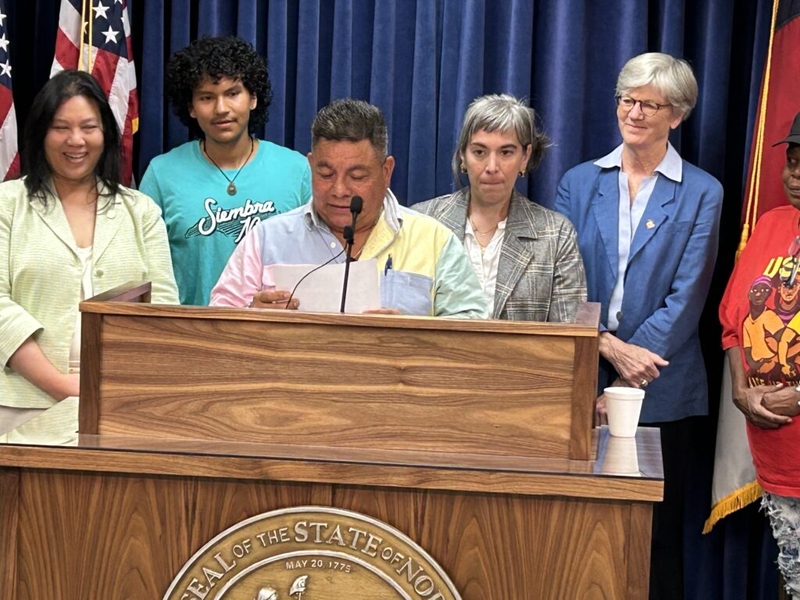 Duke University bus driver takes fight to remain in U.S. to Raleigh
