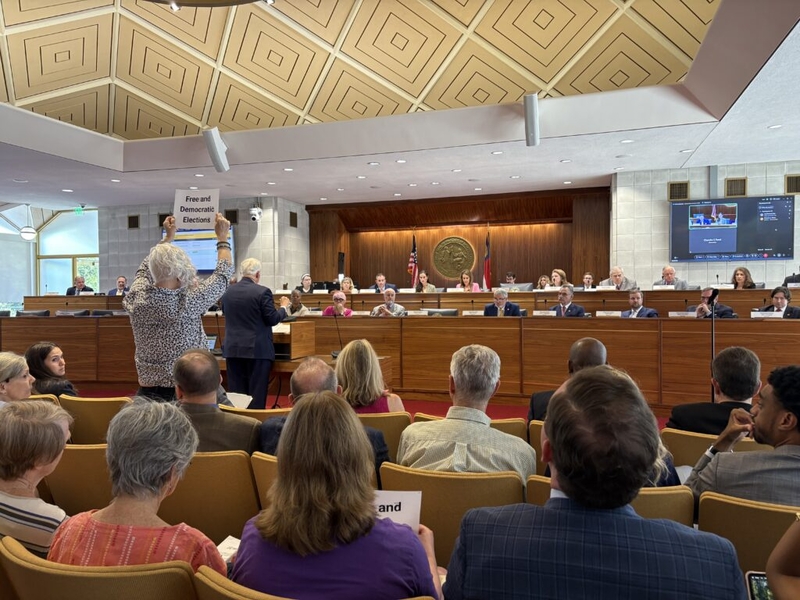 House set to vote on sweeping election bill despite opposition to overseas voter restrictions